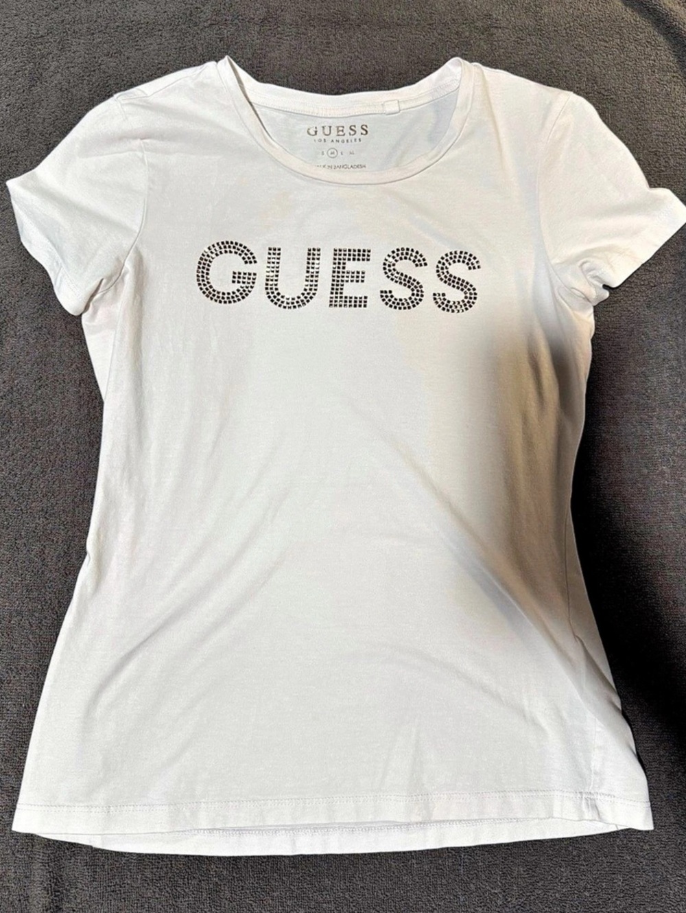 GUESS Rhinestone Logo T-Shirt White Size Medium - Picture 1 of 7